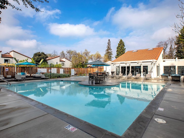 Vercanta Pleasanton | Pleasanton, CA | Resort-style Pool